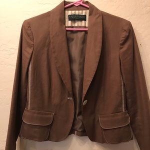 Harve Benard petite 2 linen suit